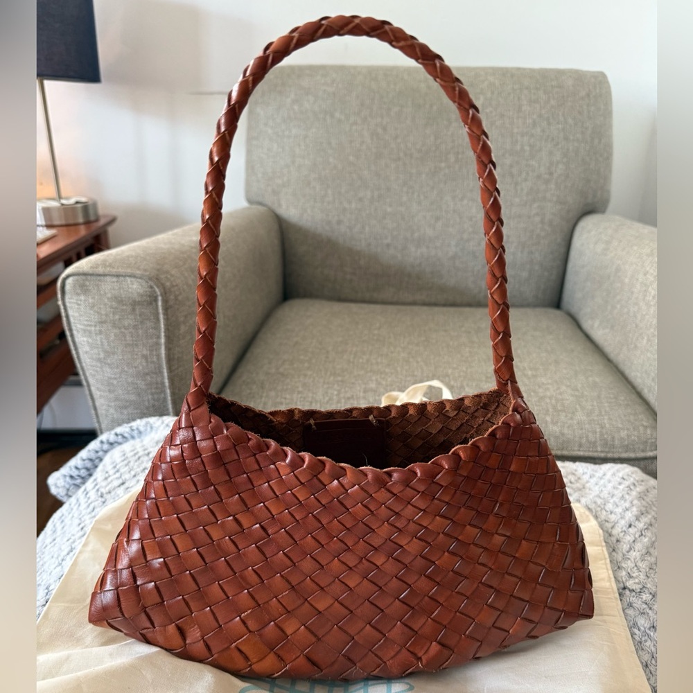 Dragon Diffusion Tan Rosanna